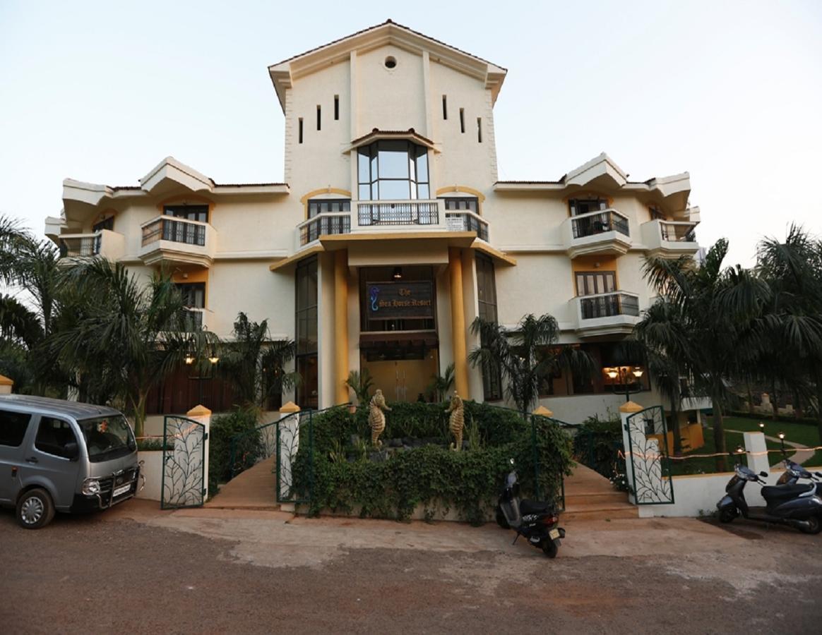 The Sea Horse Resort Baga Luaran gambar